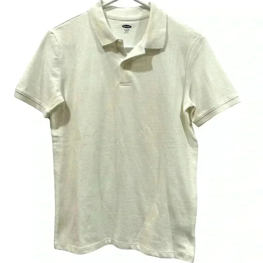Old Navy white shirt